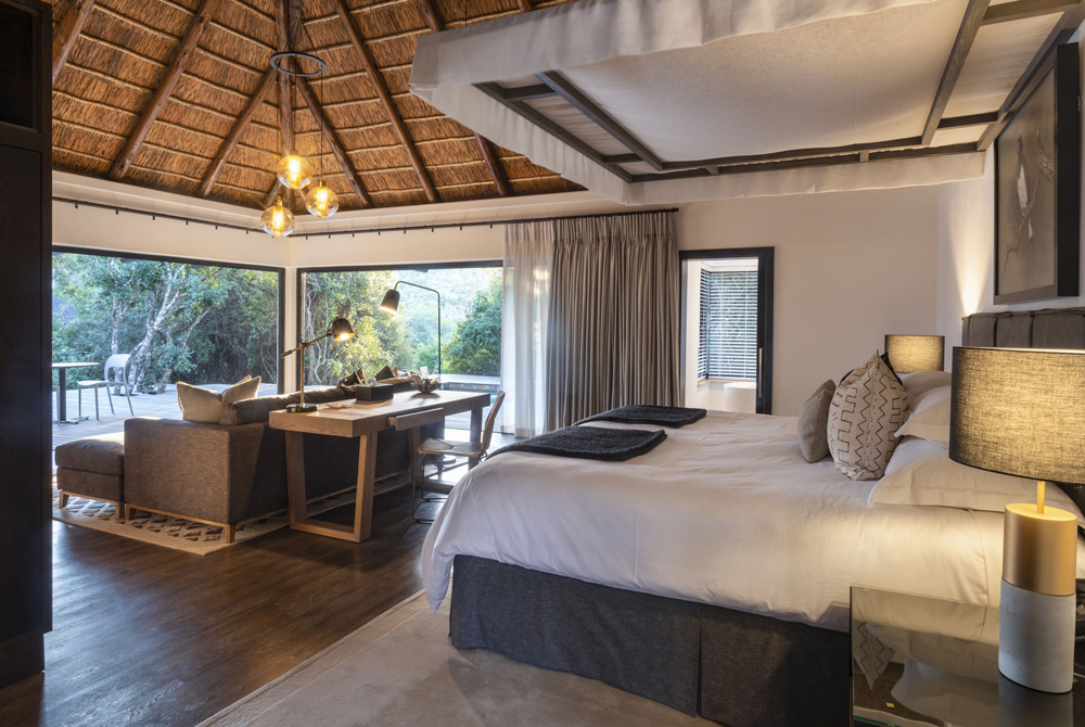 Eagles Crag Lodge - Shamwari Game Reserve - Greater Addo Reservations
